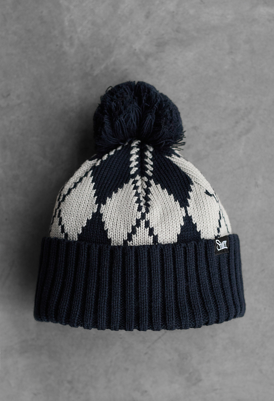 Czapka Staff navy & gray pattern pompon