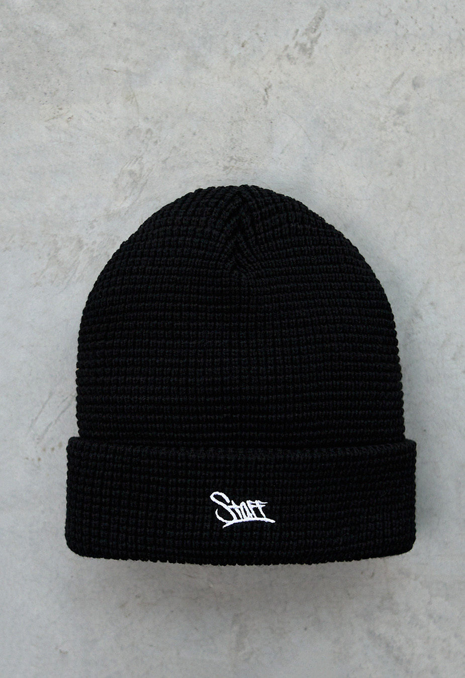 Czapka Staff 17 black logo