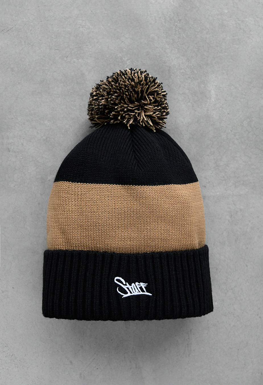 Czapka Staff black & brown logo pompon