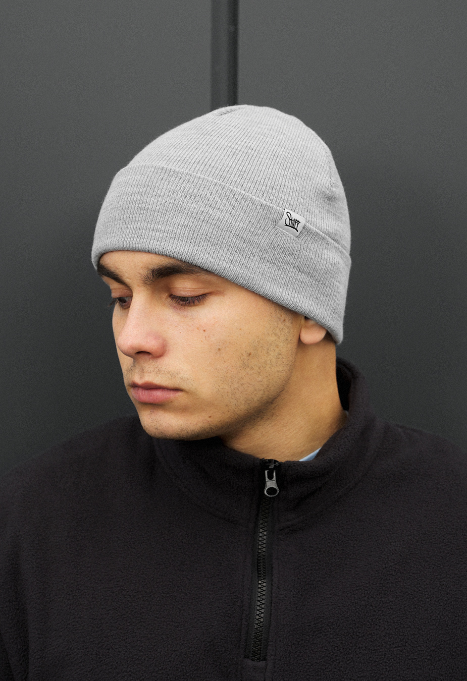 Czapka Staff light gray basic