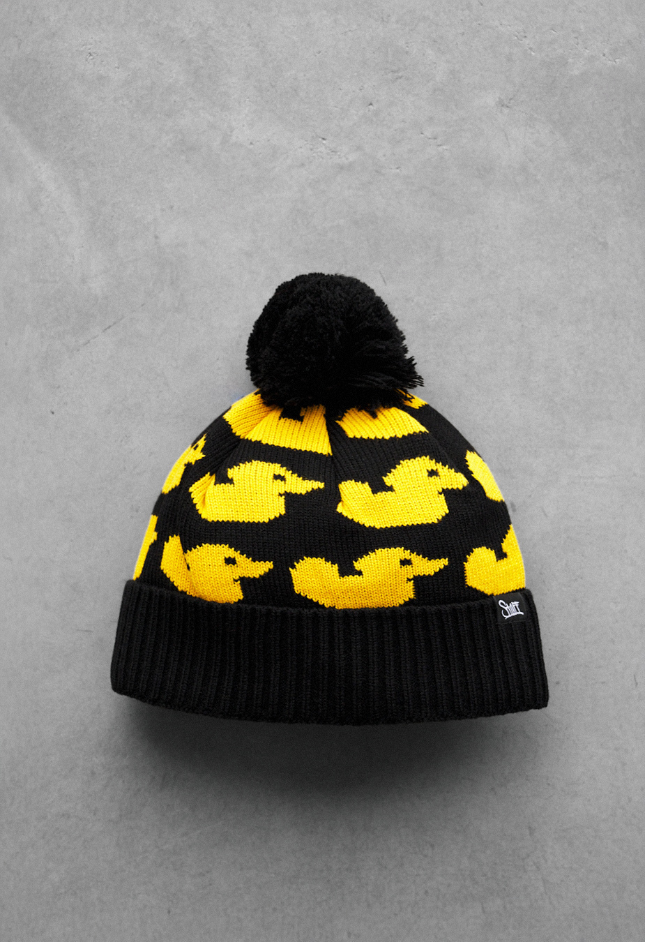 Czapka Staff duck pompon