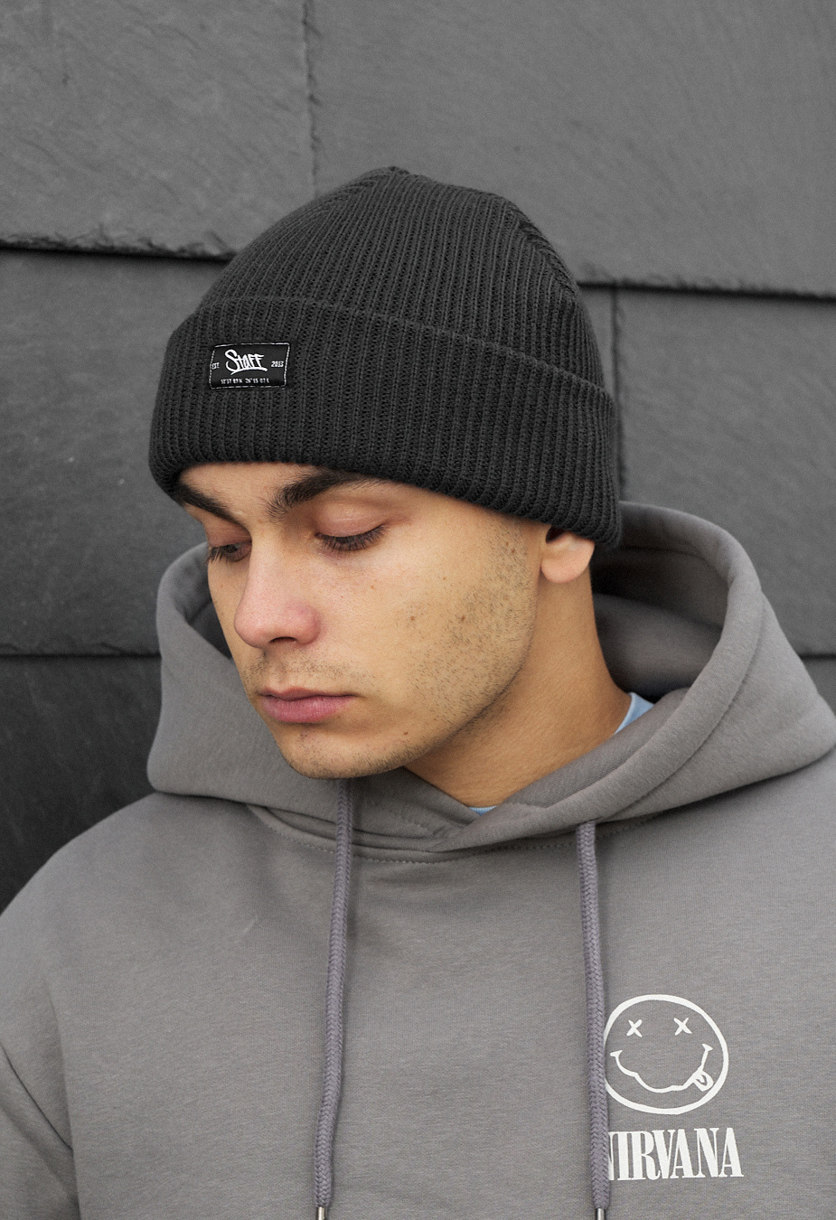 Czapka Staff 12 dark gray logo basic