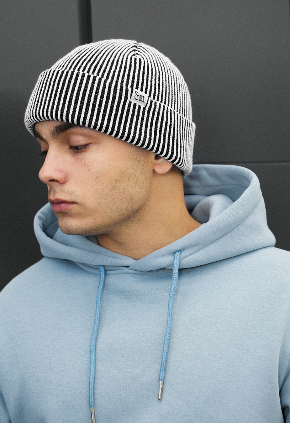 Czapka Staff white & black stripes