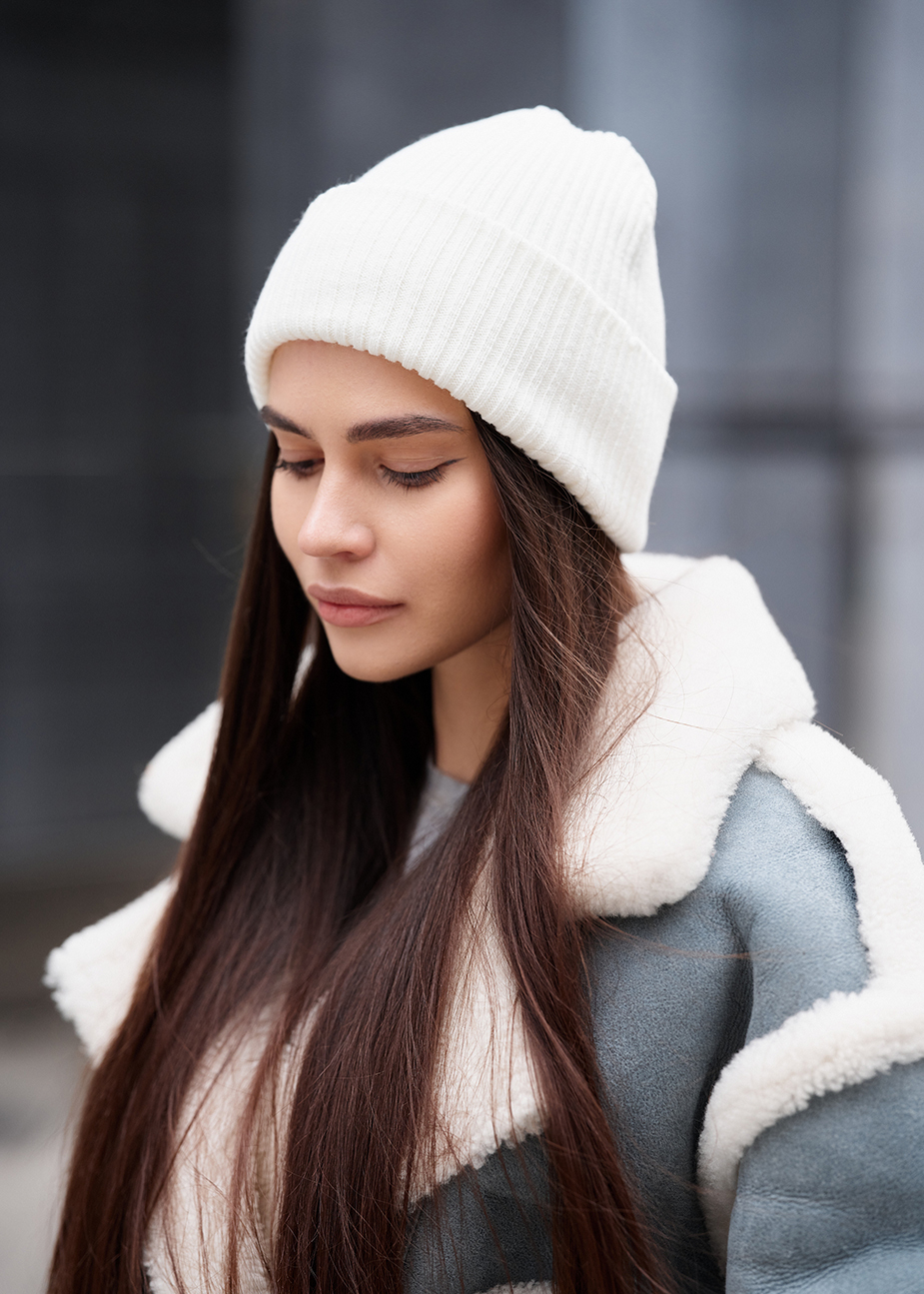 Czapka Staff 2 milk basic