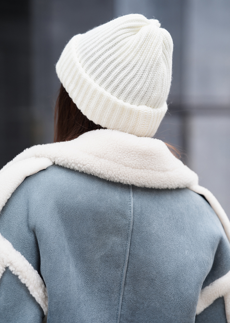 Czapka Staff 17 milk