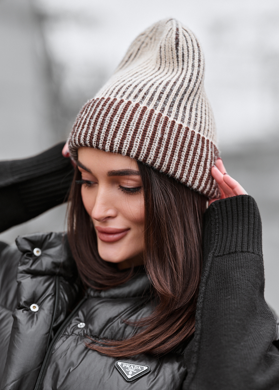 Czapka Staff 18 brown & beige