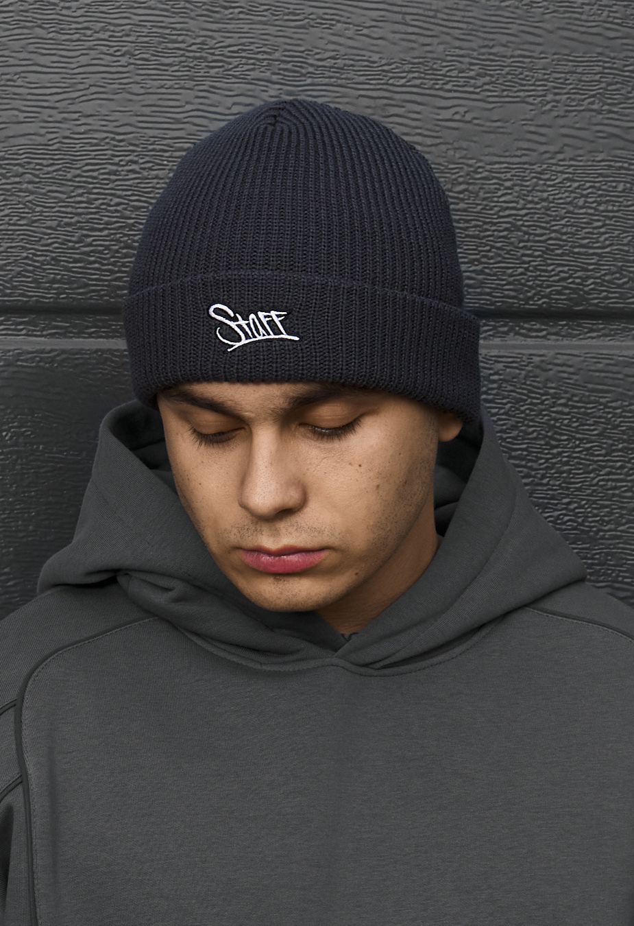 Czapka Staff 19 logo dark gray