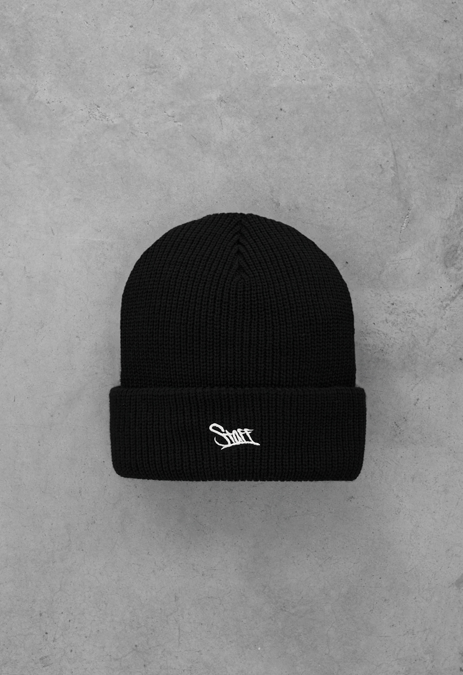 Czapka Staff 17 logo black