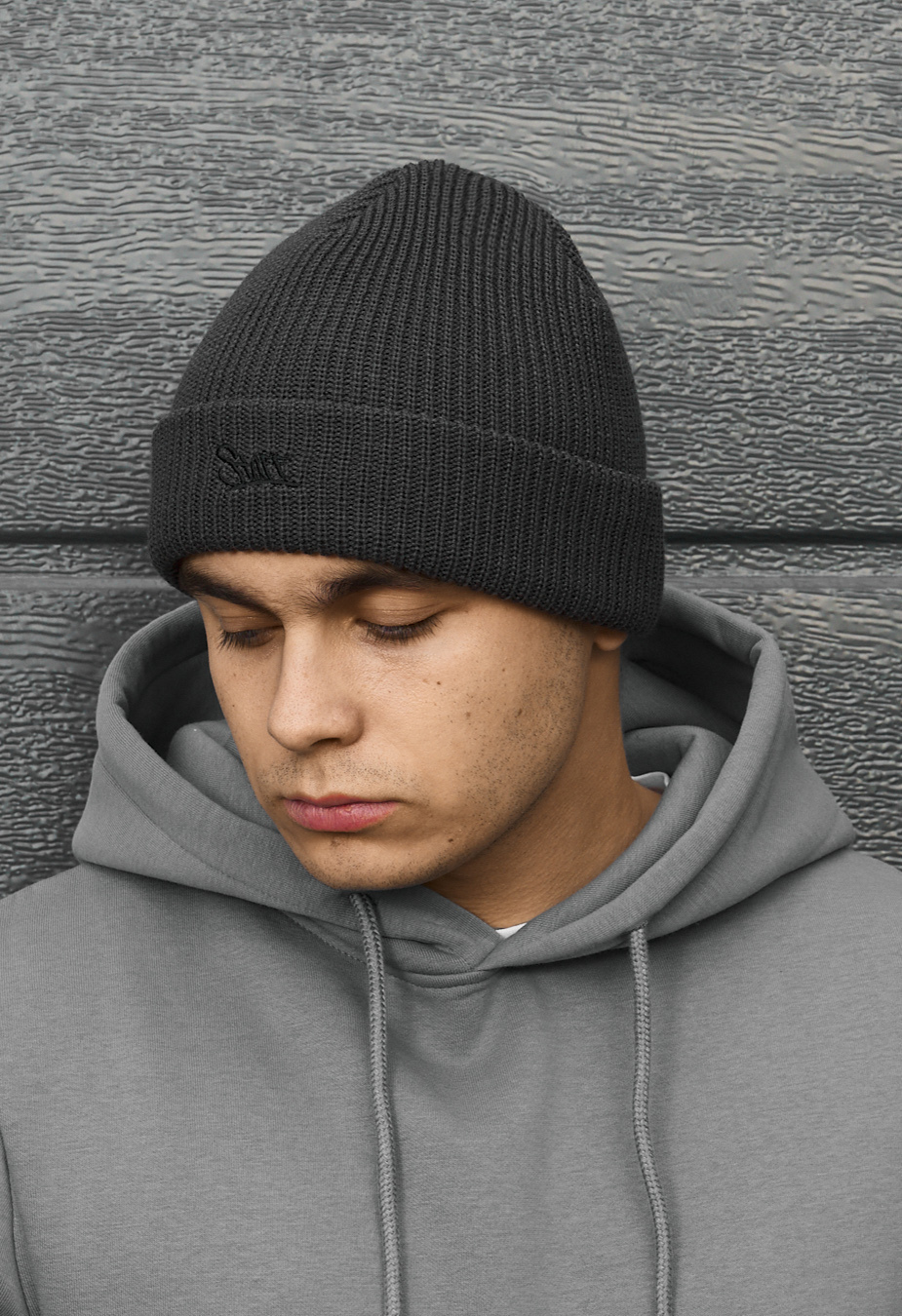 Czapka Staff 17 logo dark gray