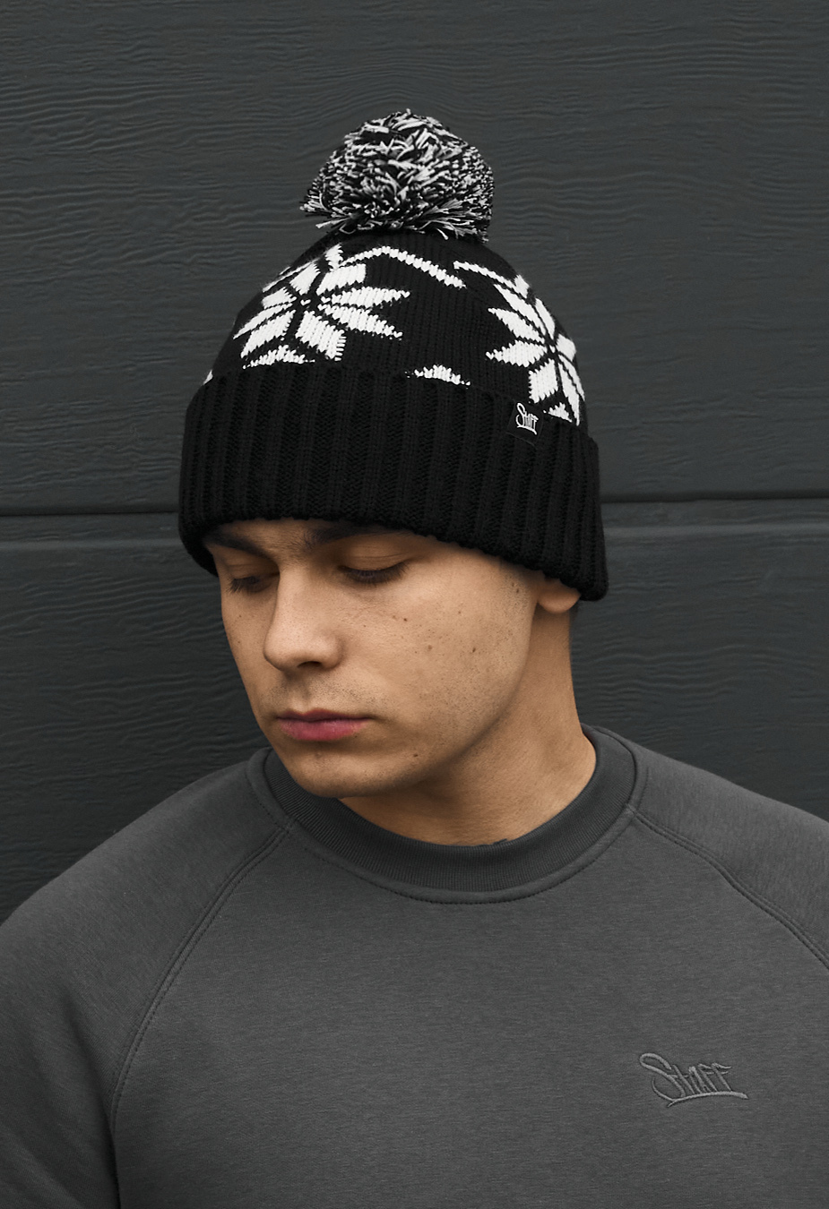 Czapka Staff black & white pattern pompon