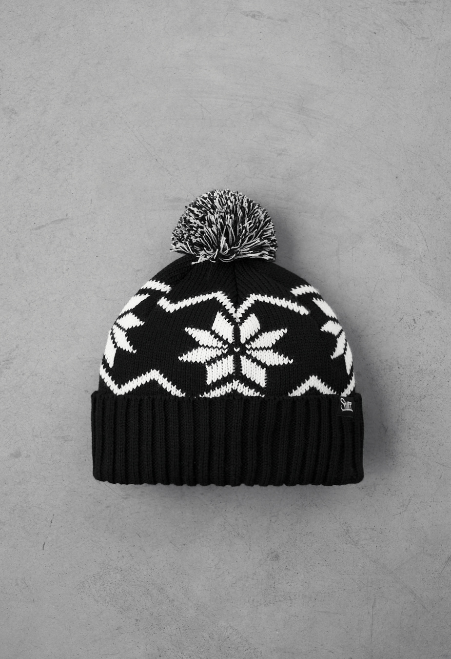 Czapka Staff black & white pattern pompon