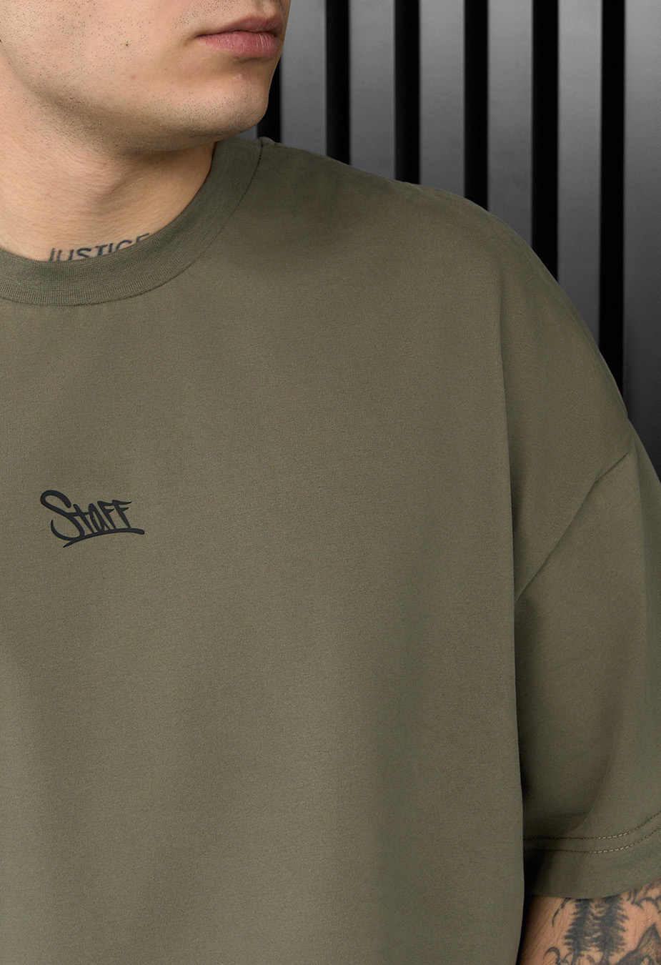 Koszulka Staff olive logo oversize