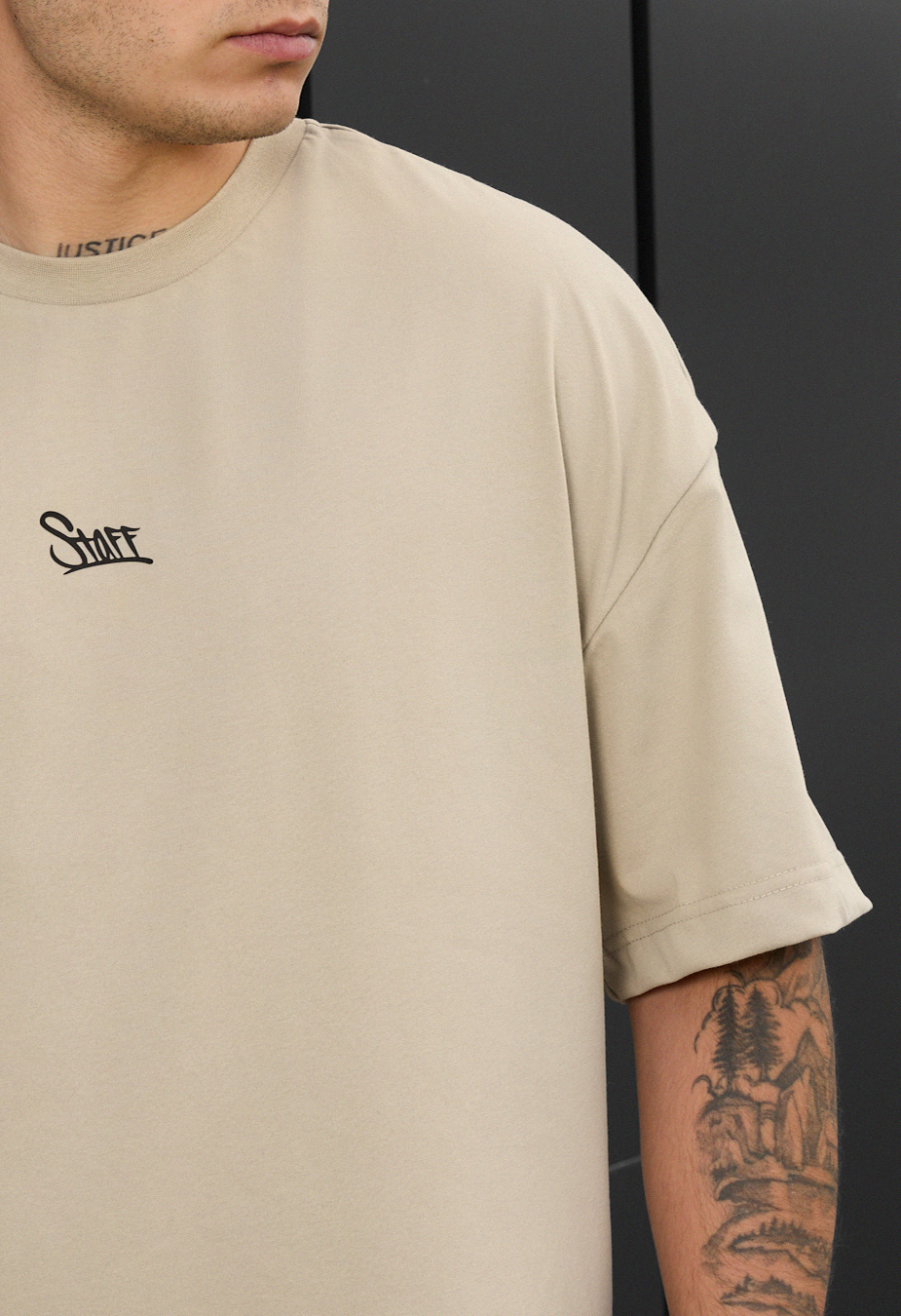 Koszulka Staff beige logo oversize