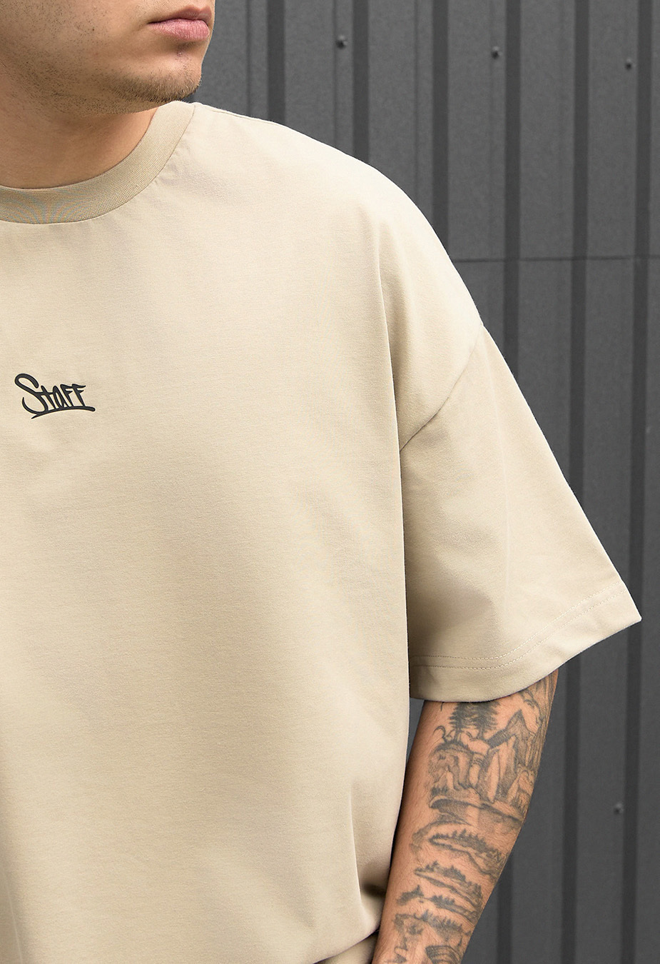 Koszulka Staff beige logo oversize