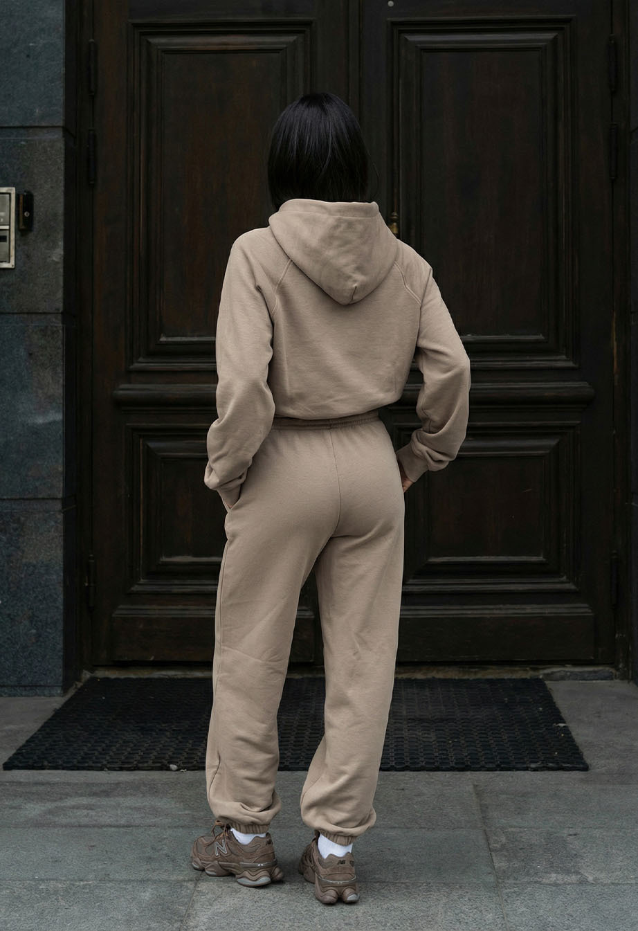 Dres Staff meg light brown