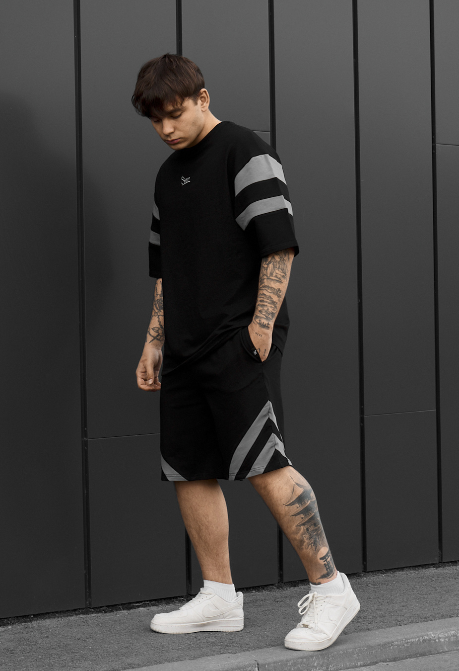 KOmplet koszulka + spodenki Staff ran logo black & gray oversize