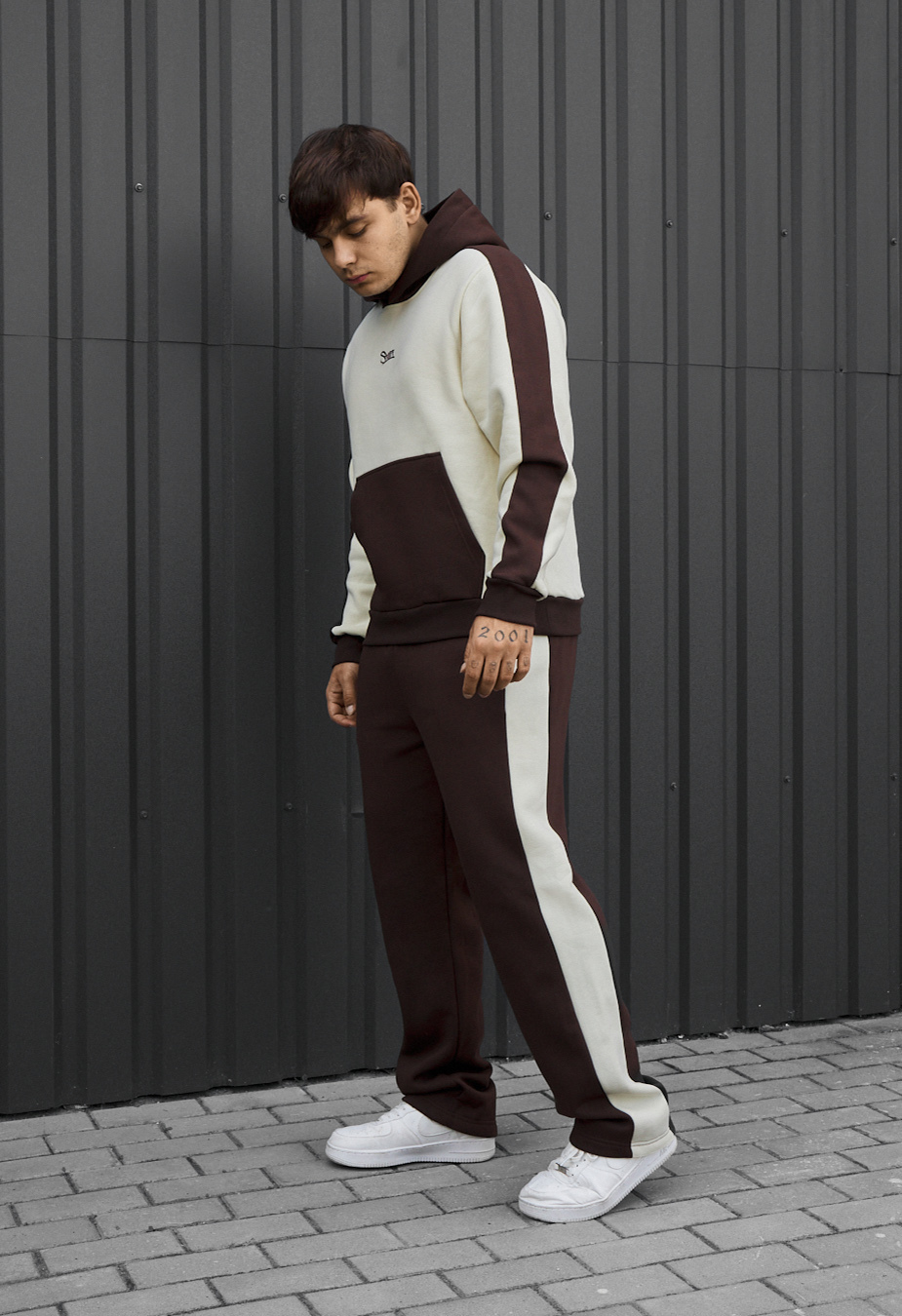 Dres Staff cor dark brown & milk fleece