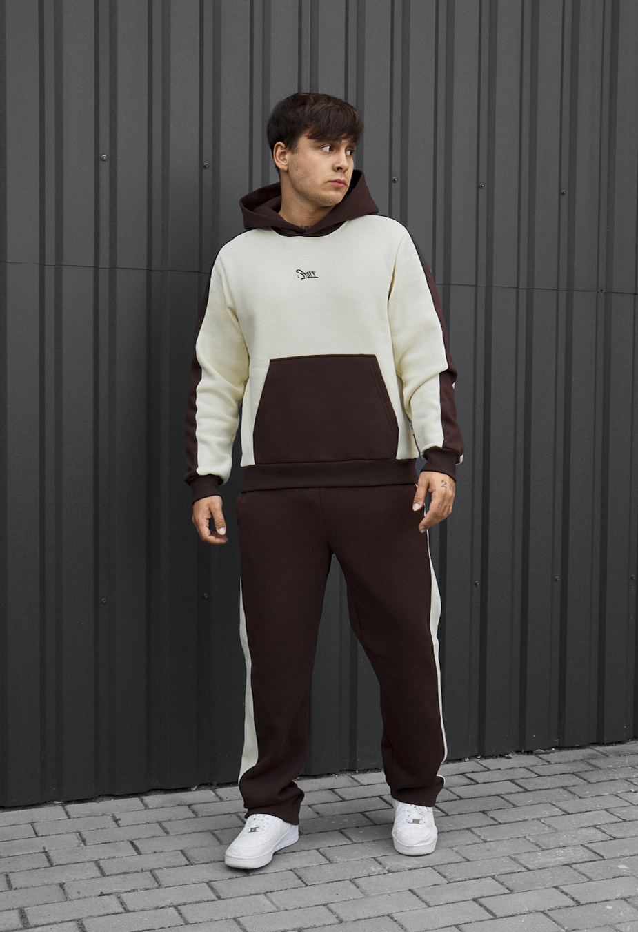 Dres Staff cor dark brown & milk fleece