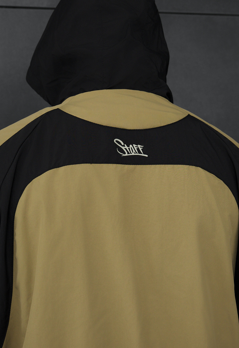 Dres Staff jan olive & black oversize