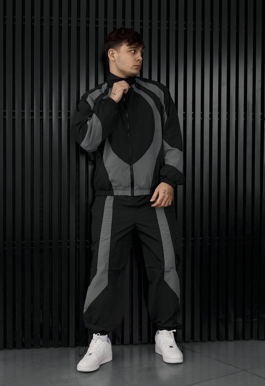 Dres Staff dia zip black & dark gray oversize