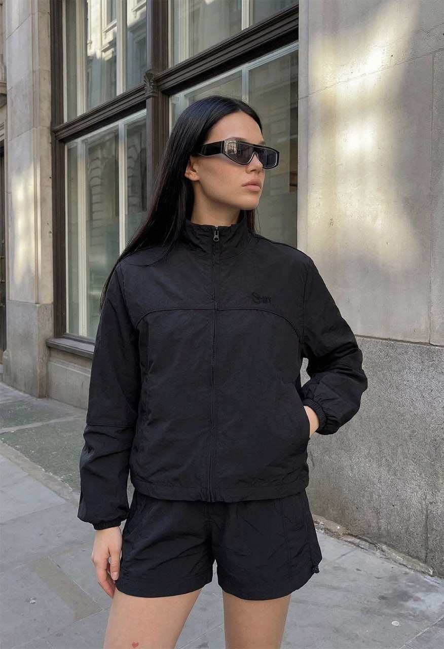 Komplet wiatrówka + spodenki Staff sum logo black