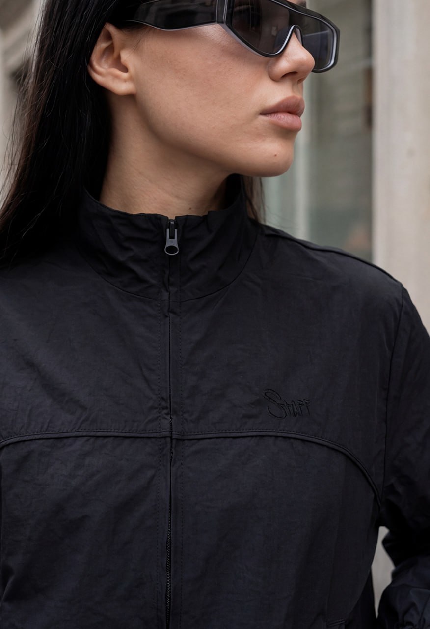 Komplet wiatrówka + spodenki Staff sum logo black