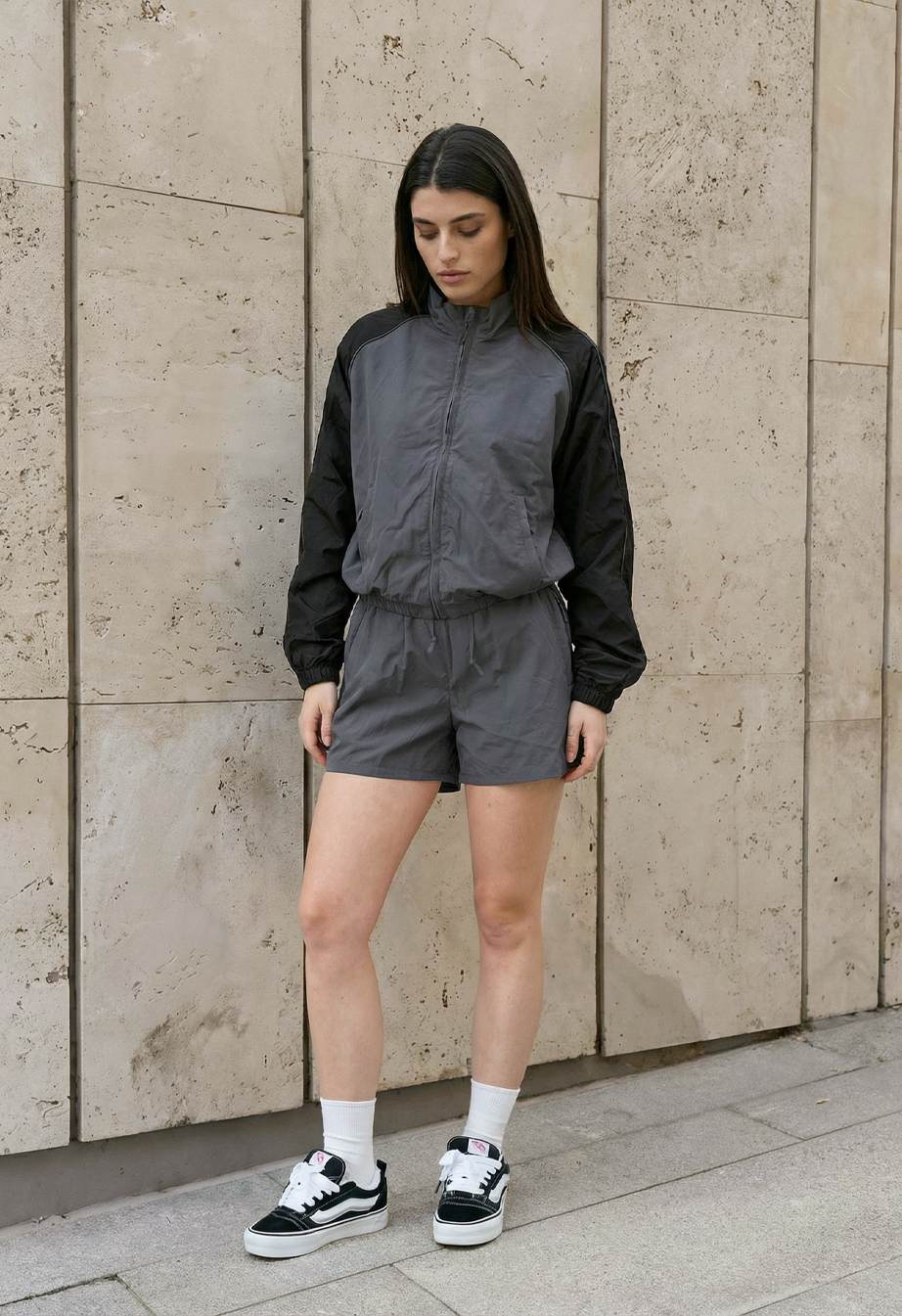 Komplet wiatrówka + spodenki Staff ty black & dark gray