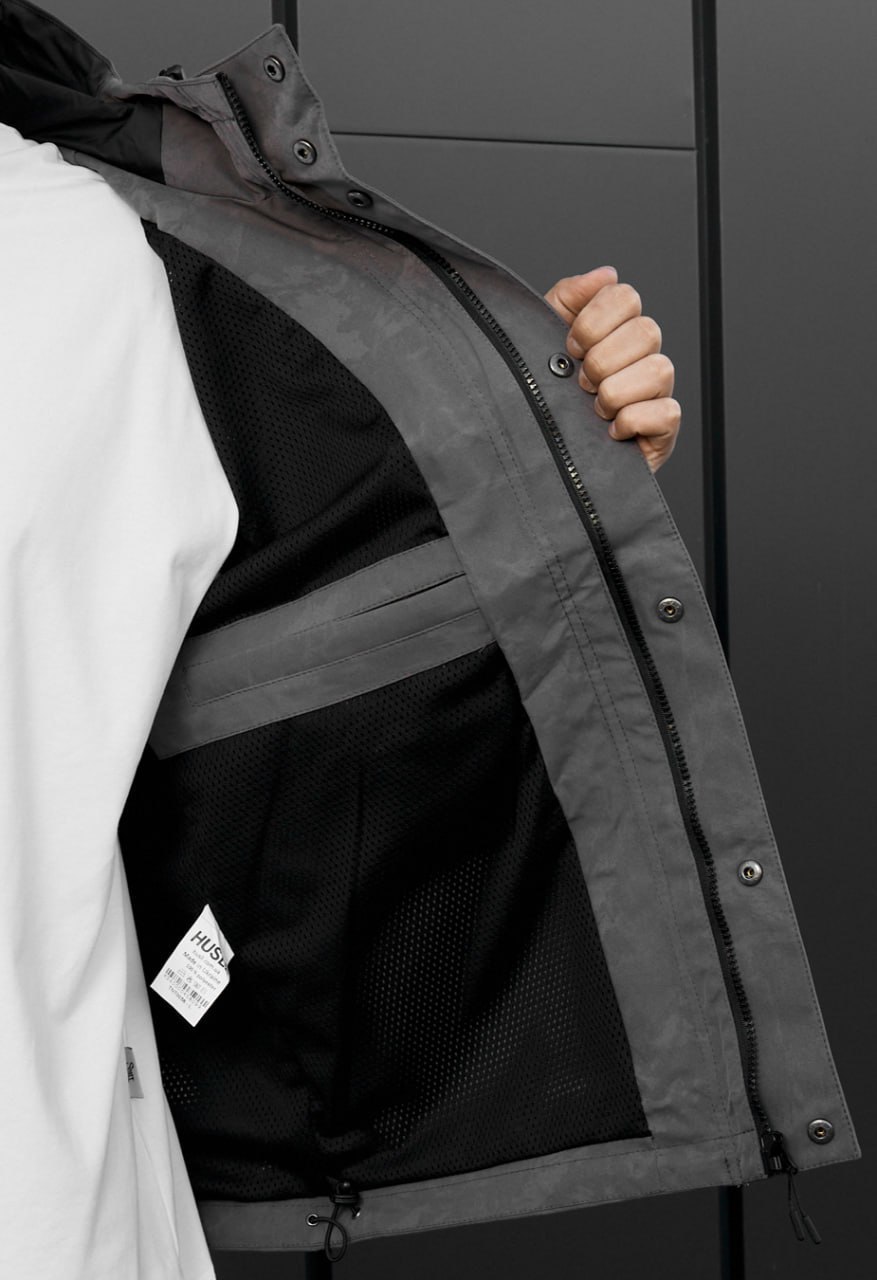 Wiatrówka Staff x Husll camo gray logo reflective