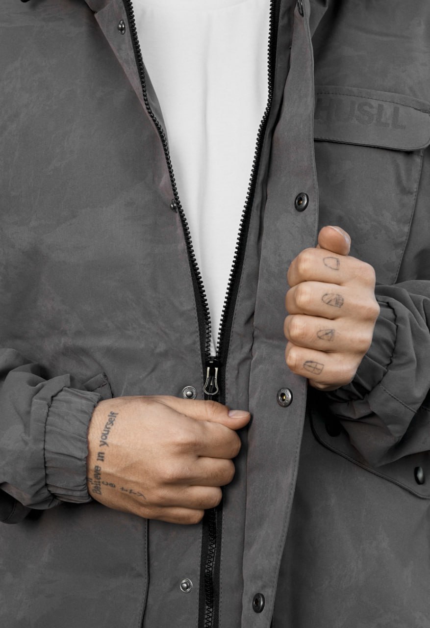 Wiatrówka Staff x Husll camo gray logo reflective