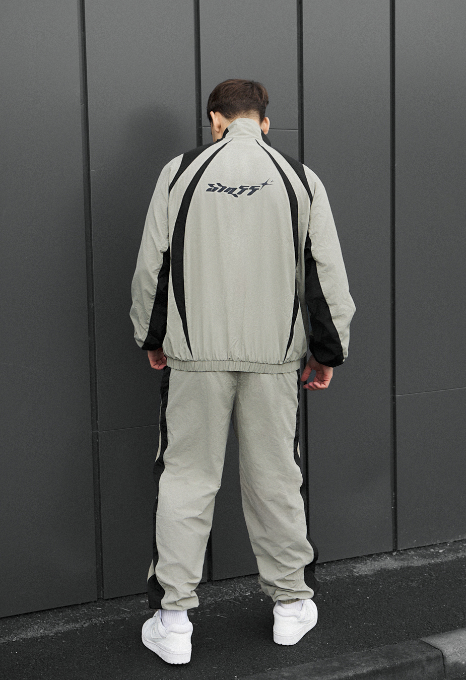 Dres Staff cap light olive & black oversize