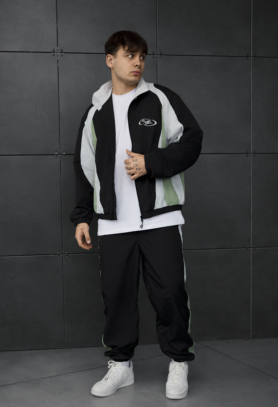 Dres Staff ros mix 1