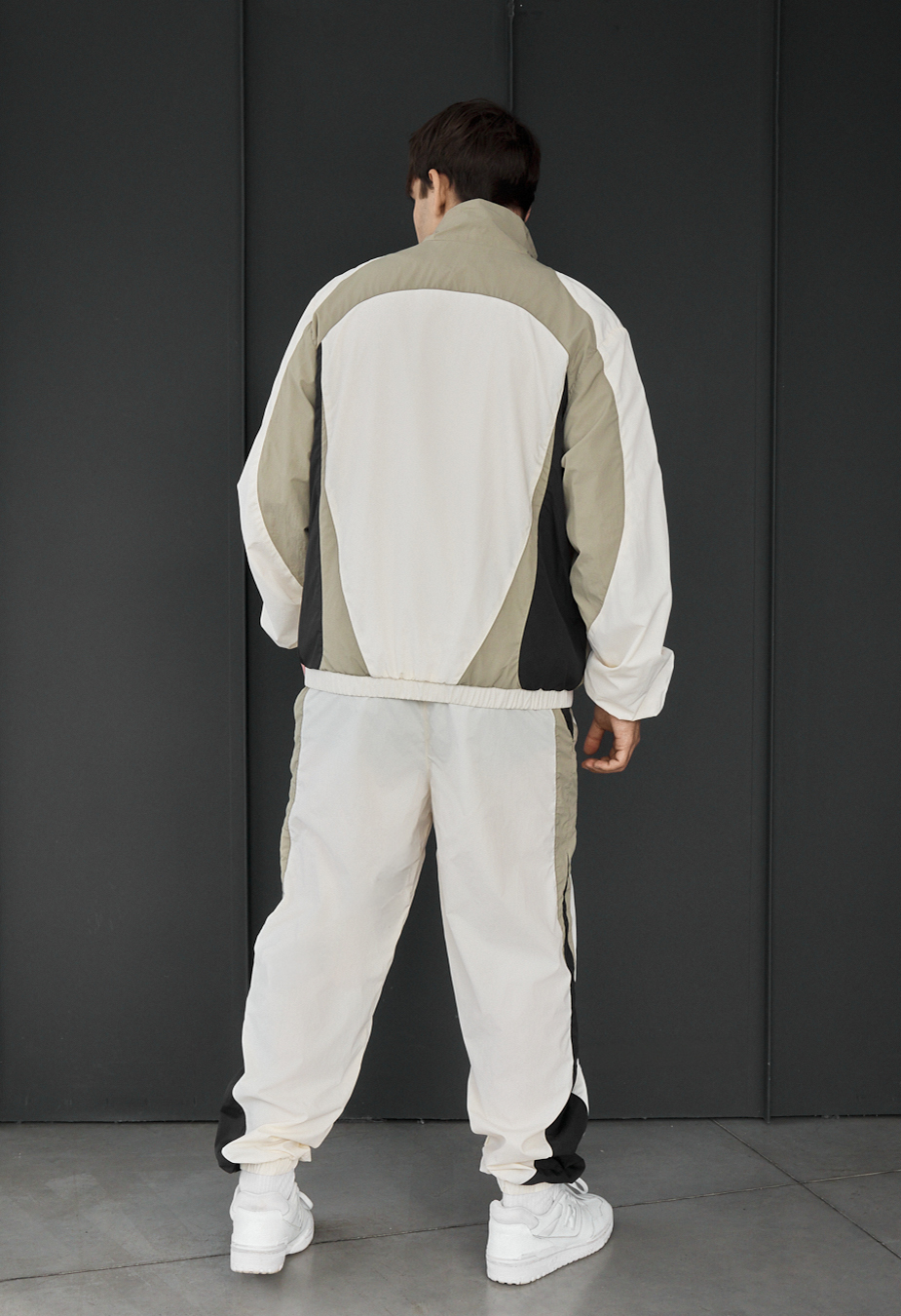 Dres Staff ros mix 3