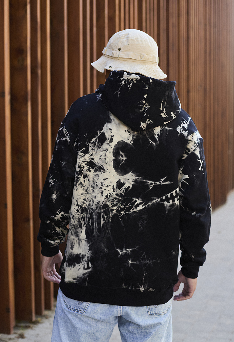 Bluza z kapturem Staff tie dye black & beige oversize