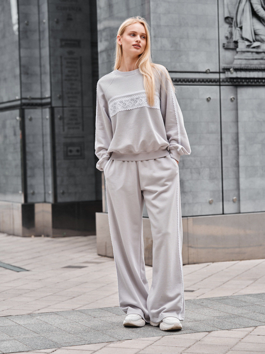 Dres Staff sel gray oversize