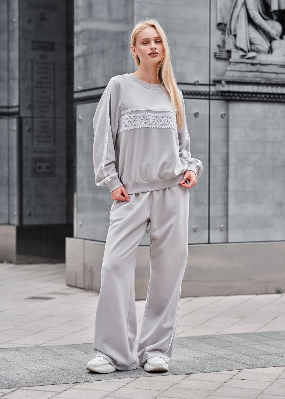 Dres Staff sel gray oversize