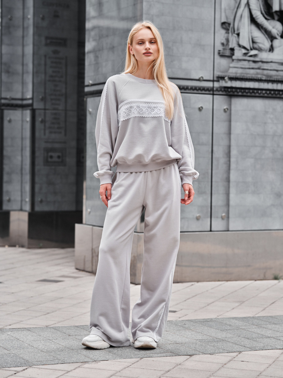 Dres Staff sel gray oversize