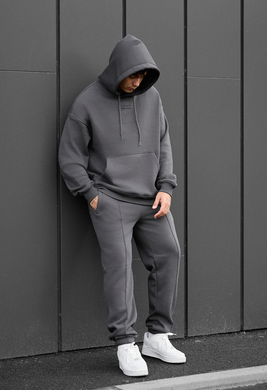 Dres Staff ace dark gray oversize fleece