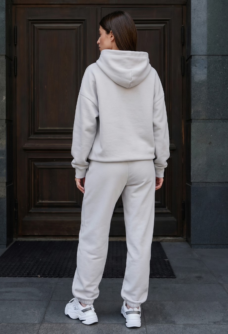 Dres Staff logo light gray oversize fleece