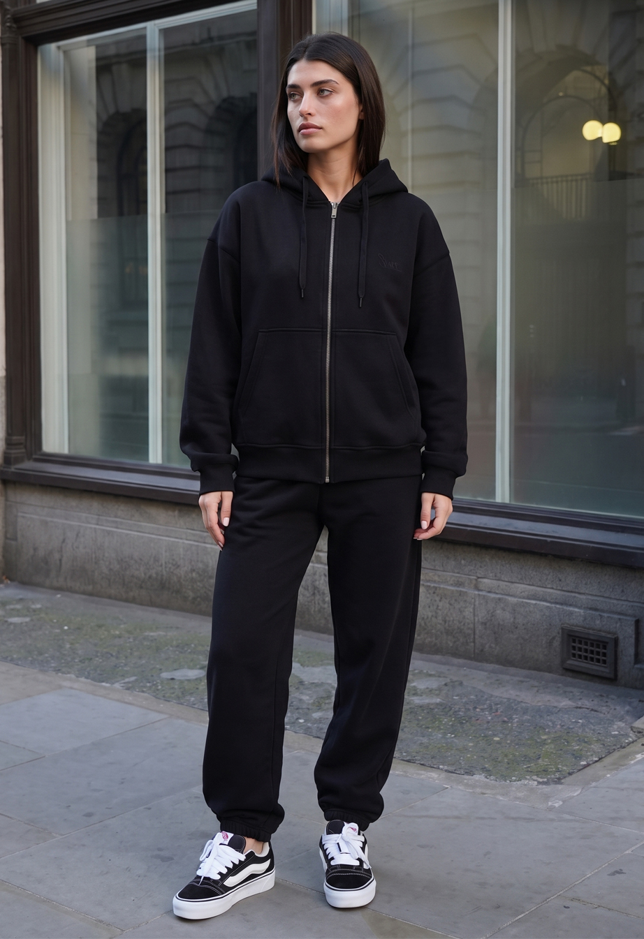 Dres Staff zip logo black oversize fleece