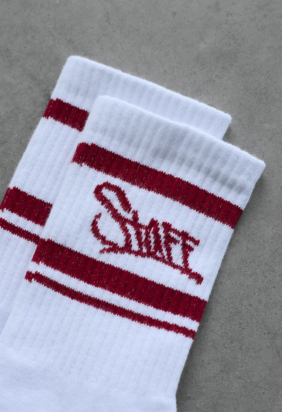 Skarpety Staff logo bordo