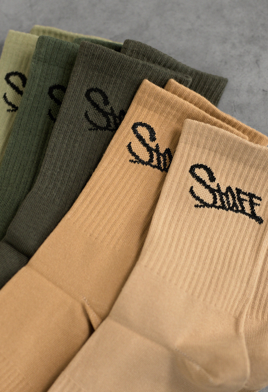 Skarpety Staff beige & green (pięć par) (r.39-42)
