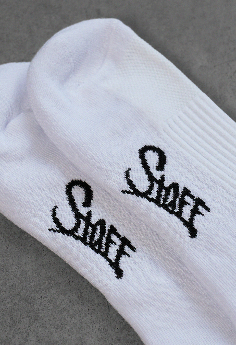 Skarpety Staff white logo