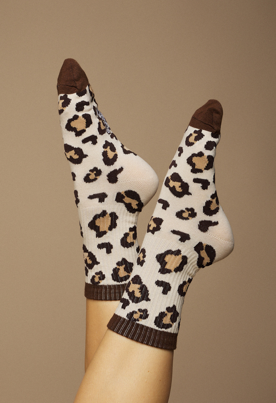 Skarpety Staff logo milk