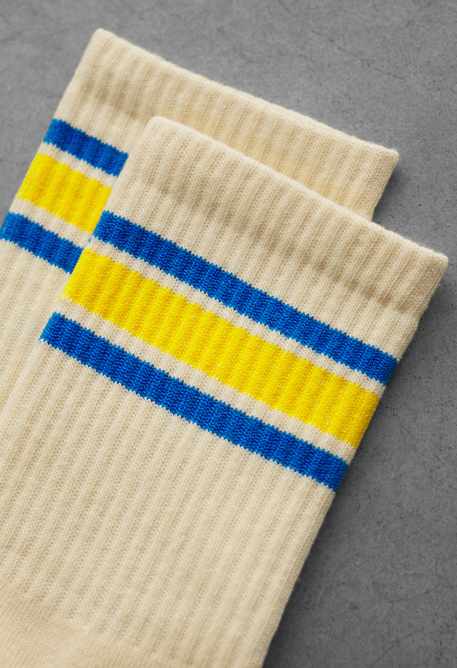 Skarpety Staff lines & logo