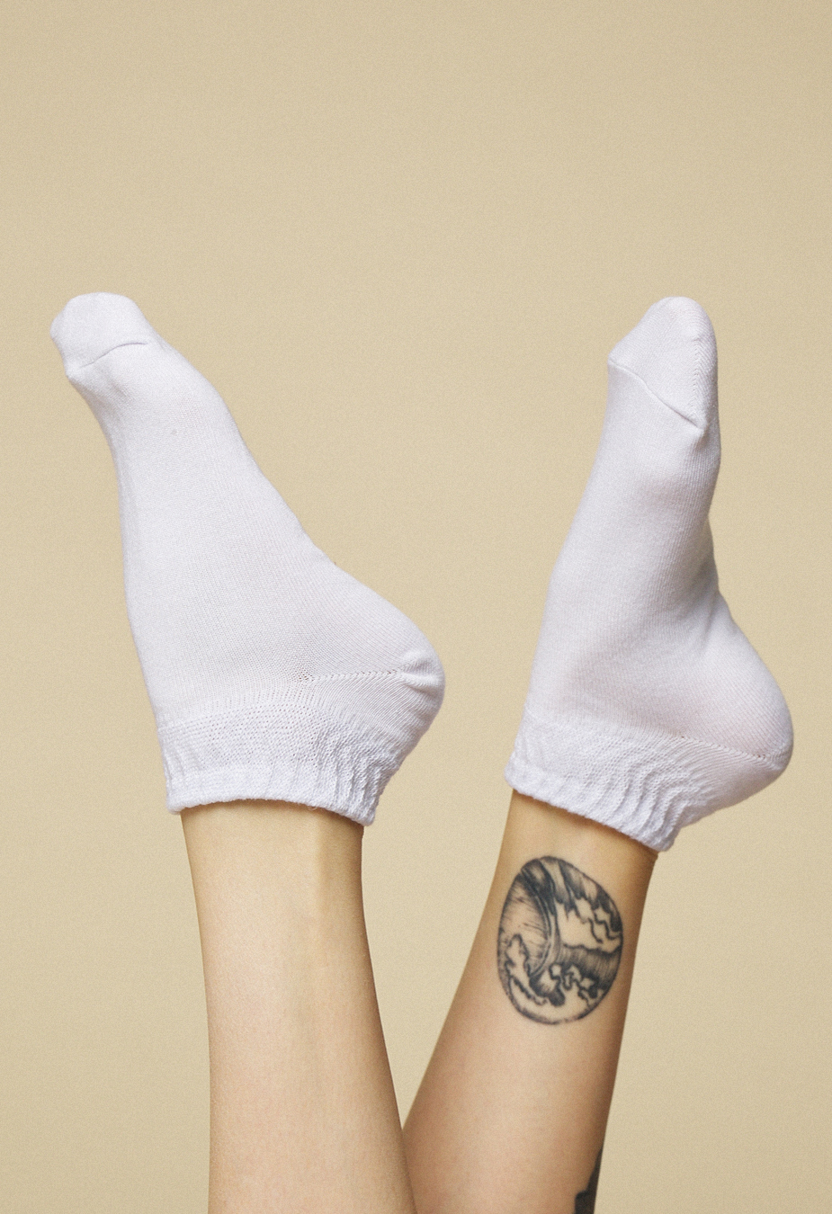 Skarpety Staff white logo