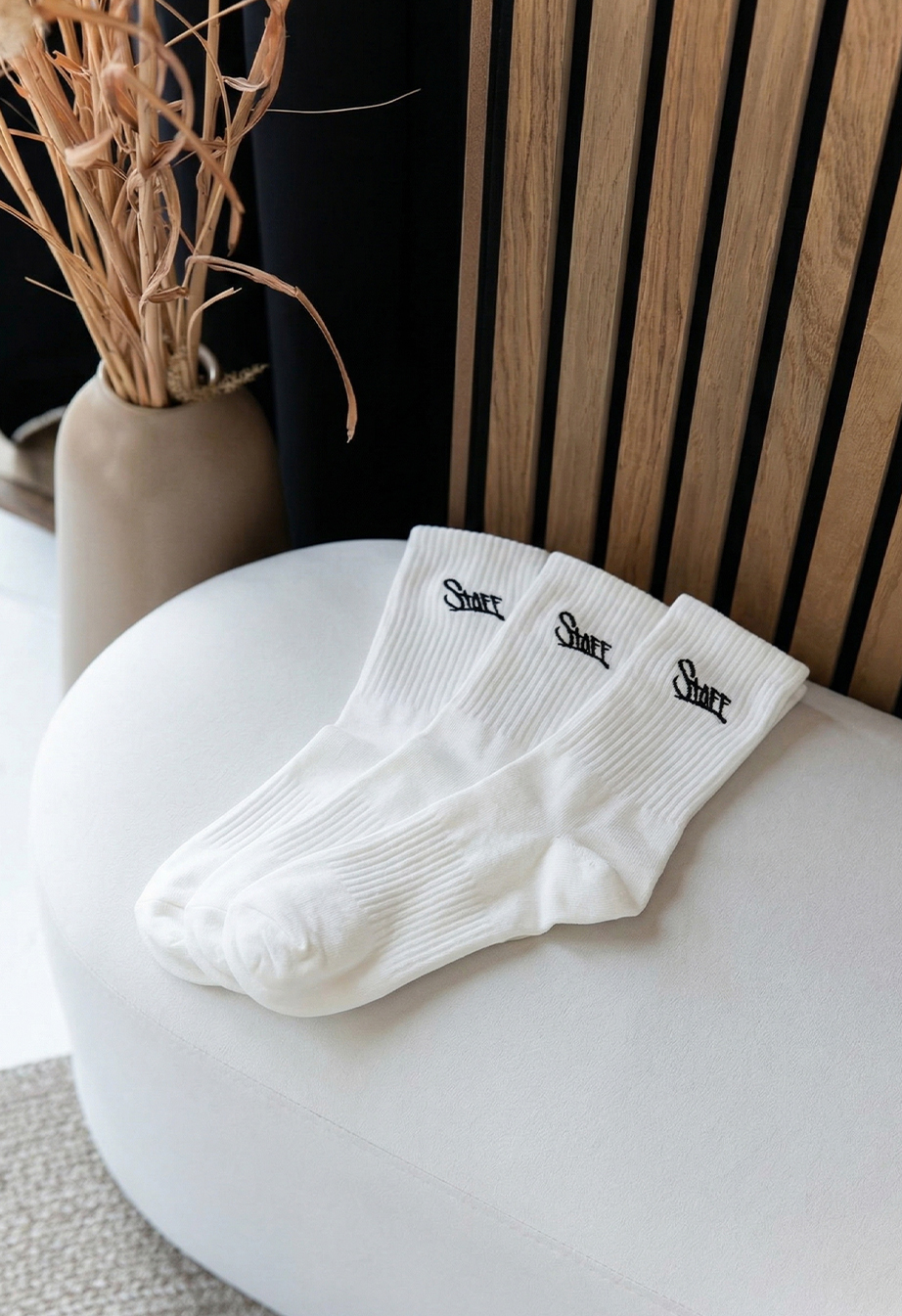 Skarpety Staff white logo (trzy pary) (r.36-38)