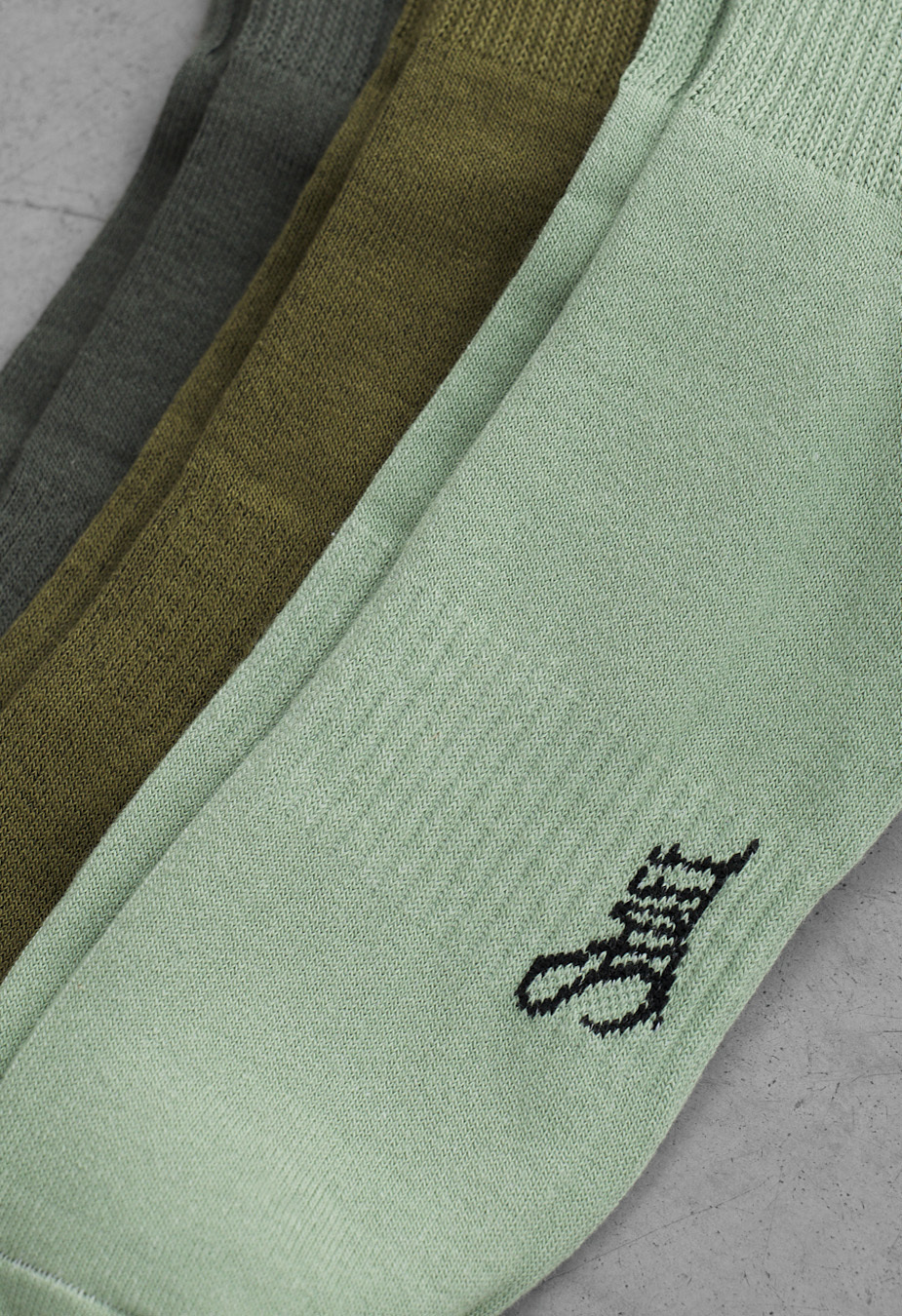 Skarpety Staff green mix logo trzy pary) (r.43-46)