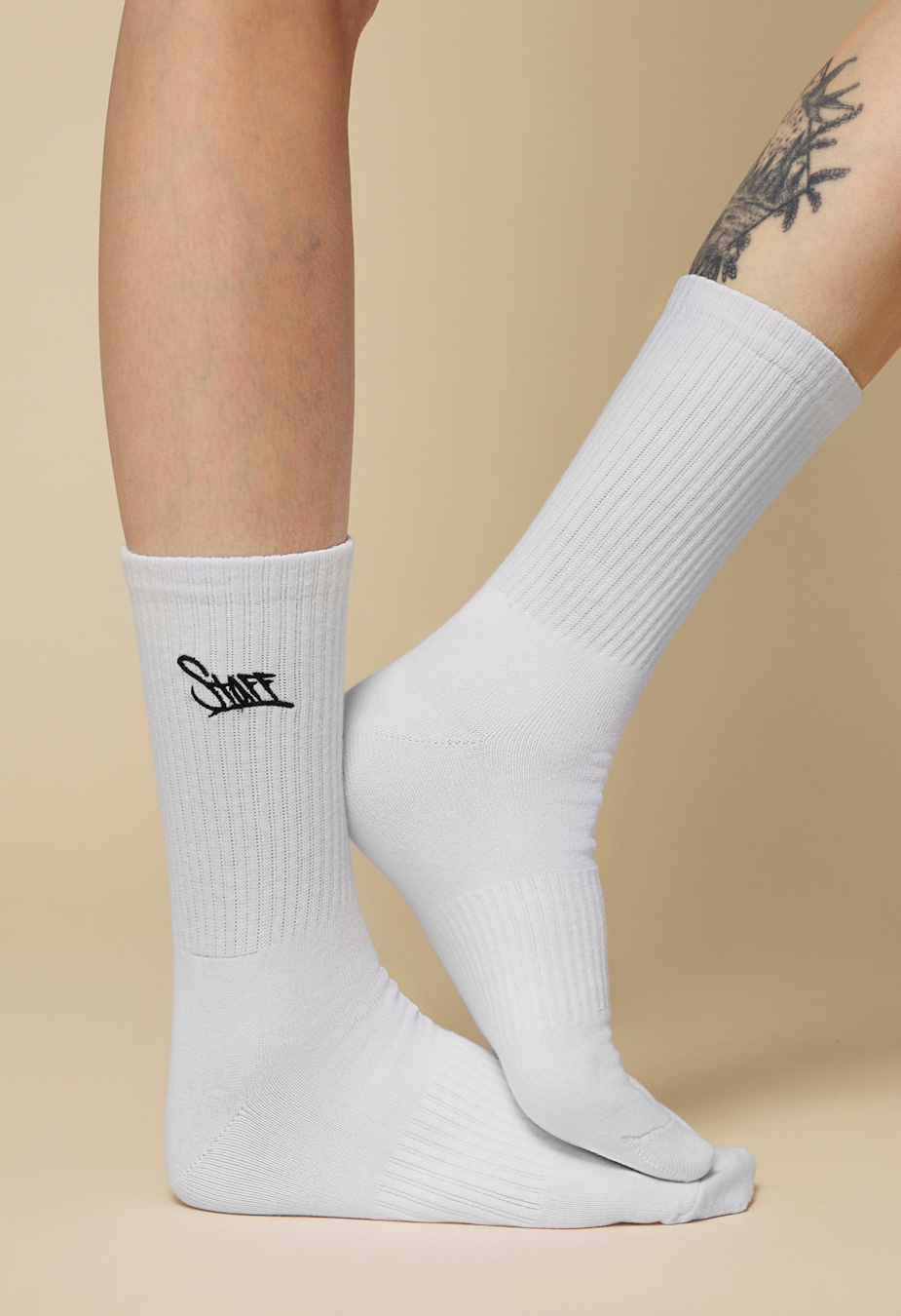 Skarpety Staff white logo (trzy pary) (r.39-41)