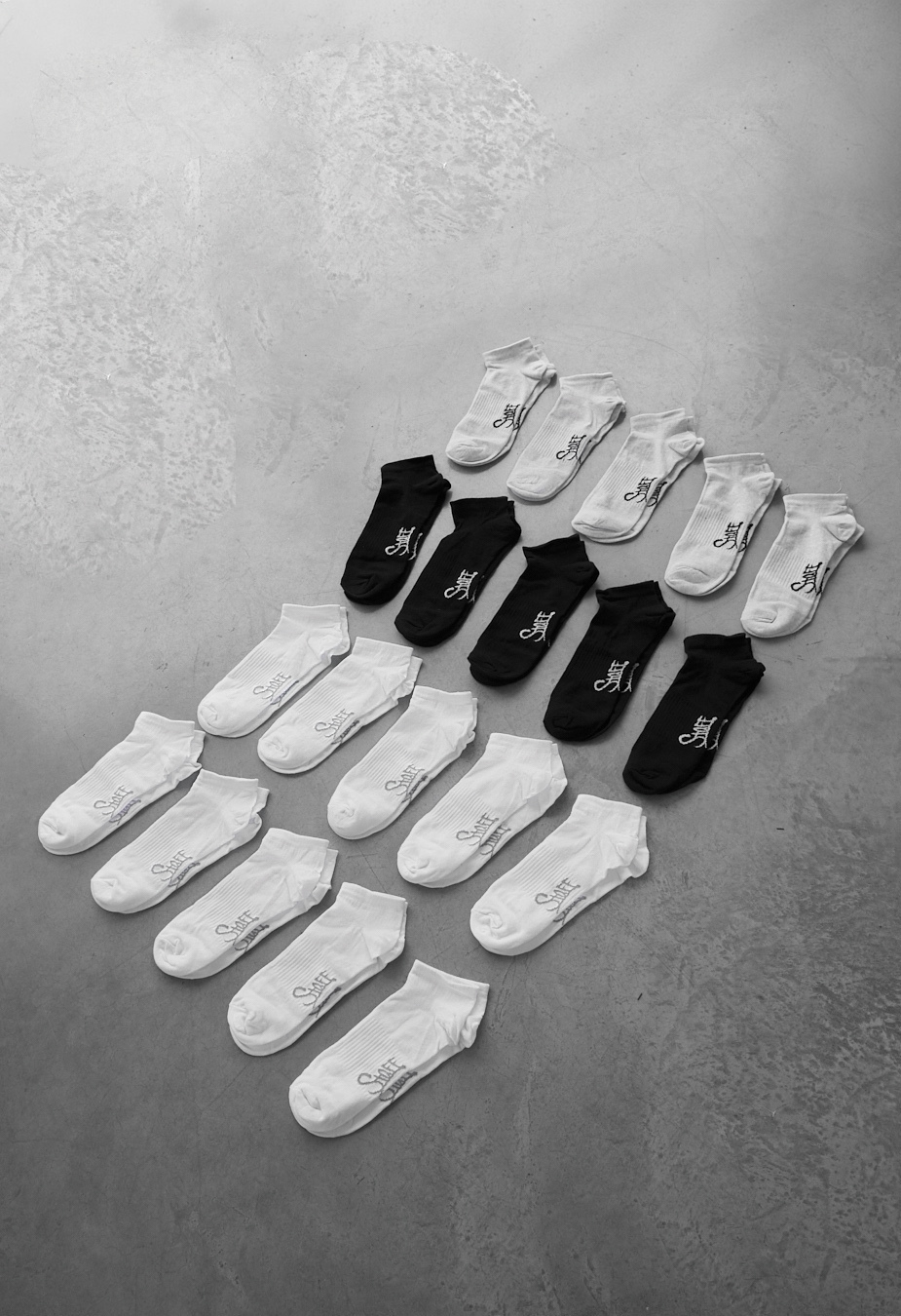 Skarpety Staff white/black/gray (20 par) (r.43-46)