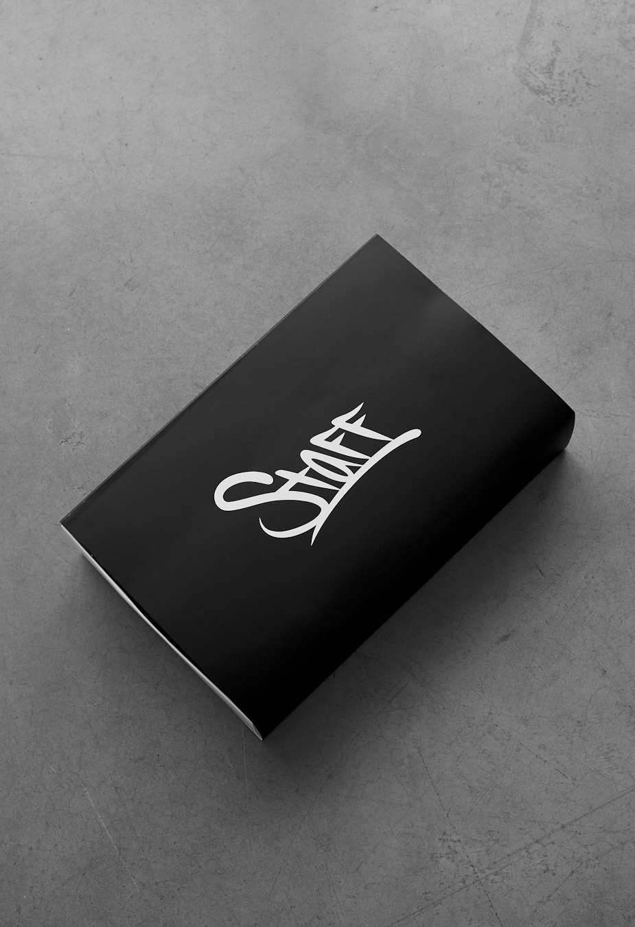 Skarpety Staff black (20 par) (r.43-46)